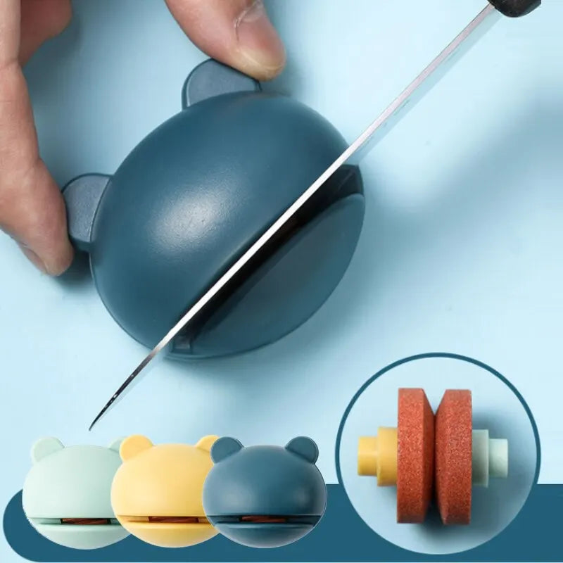 🍯 Meet your new kitchen buddy – the Bear Sharpener! 🐻