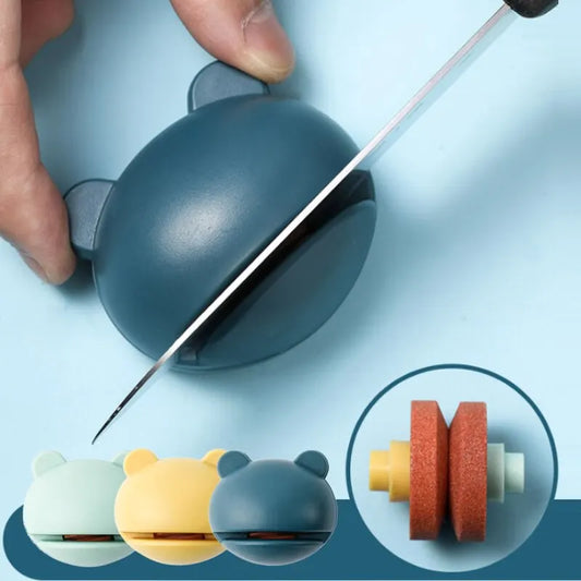 🍯 Meet your new kitchen buddy – the Bear Sharpener! 🐻